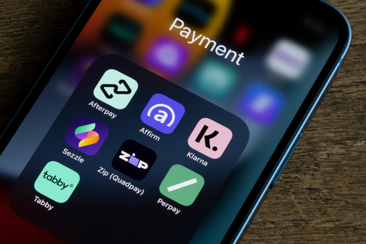 ein handy mit buy now pay later apps